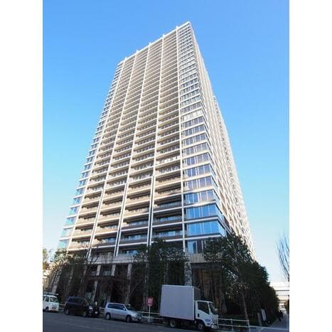ＧＬＯＢＡＬ ＦＲＯＮＴ ＴＯＷＥＲ