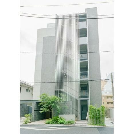 Ｔｈｅ Ｖｅｒｌｕｘ Ｔａｋａｎａｗａ
